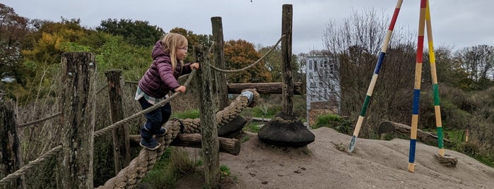 Naturlegepladsen I Valby is one of Copenhagen Playgrounds.