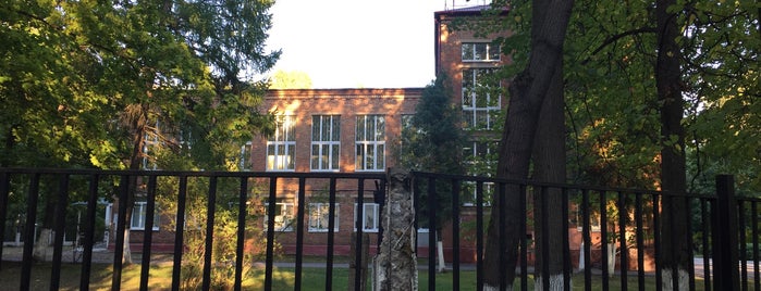 Салтыковская гимназия is one of Будни.