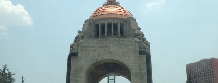 Monumento a la Revolución Mexicana is one of สถานที่ที่บันทึกไว้ของ Vallery.