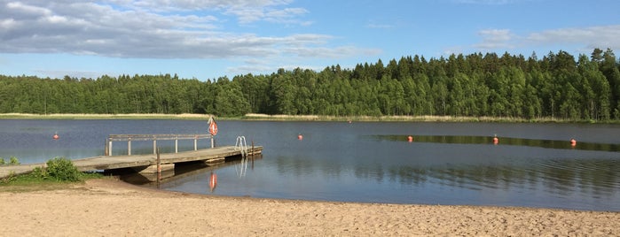 Syväjärven uimaranta is one of Uimamestat Inkoon seudulla.