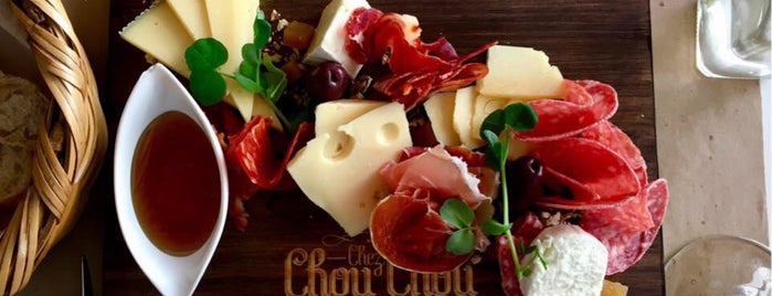 Chez Chouchou is one of Top restaurantes.