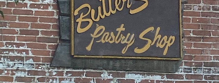 butterscotch pastry shop is one of Lee'nin Beğendiği Mekanlar.