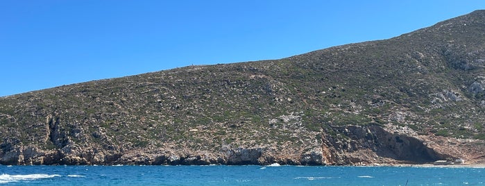 Apollonas Beach is one of Greece Islands.