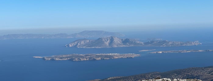 Mount Zeus is one of À faire: Athènes & Les Cyclades.