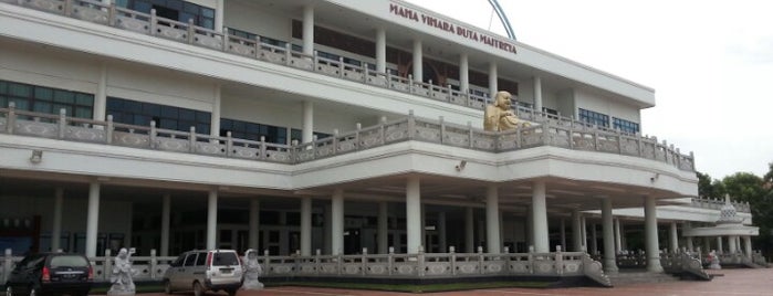 Maha Vihara Duta Maitreya (天恩弥勒佛院) is one of Tempat yang Disukai A.