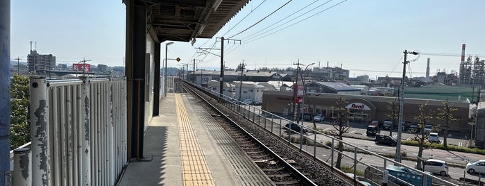 Daimon Station is one of 愛知環状鉄道.