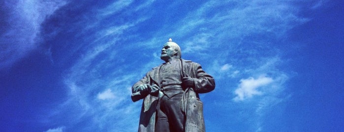 Red Square is one of สถานที่ที่ Stanislav ถูกใจ.