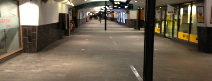 Lillestrøm stasjon is one of Tempat yang Disukai Christos.