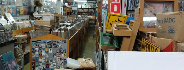 Discomania is one of Record Stores.