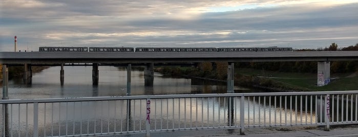 Donauinsel - Höhe Praterbrücke is one of Wien.