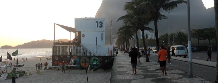 Posto 13 is one of Praias do Rio de Janeiro.