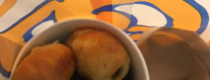 Auntie Anne's is one of Oscarさんのお気に入りスポット.