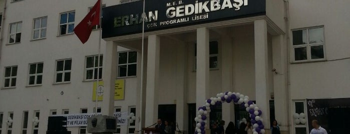 Erhan Gedikbaşı Lisesi is one of สถานที่ที่ Cem ถูกใจ.