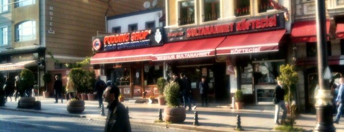 The Pudding Shop Lale Restaurant is one of Istanbul.
