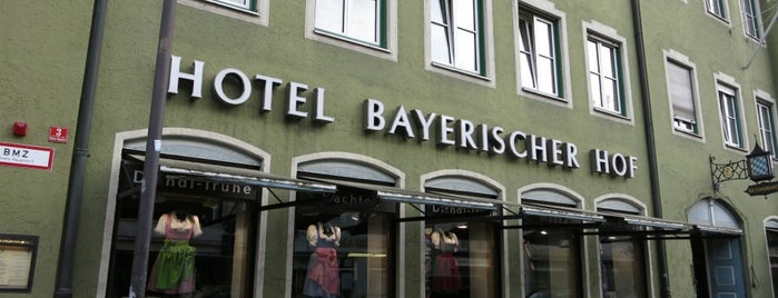 Hotel Bayerischer Hof is one of Tempat yang Disukai Doc.