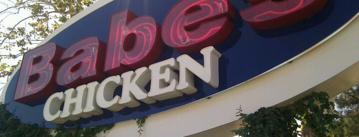 Babe's Chicken Dinner House is one of Orte, die Marlanne gefallen.