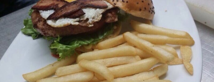 1920's Original Burger is one of Posti che sono piaciuti a Chio.