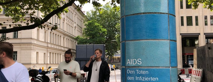 AIDS Gedenkstein is one of Munich Rainbow.