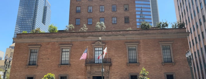 The California Club is one of Los angeles.