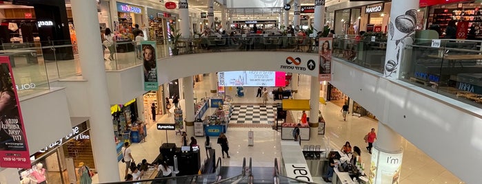 Hasharon Mall is one of Израиль.
