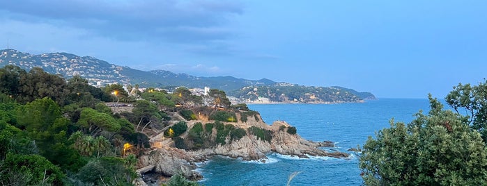 Cala Banys is one of Lloret de mar.