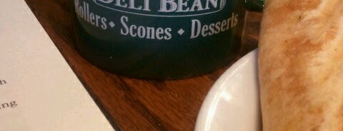Deli Bean Cafe is one of Liz 님이 저장한 장소.