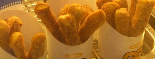 Auntie Anne's is one of Egypt..