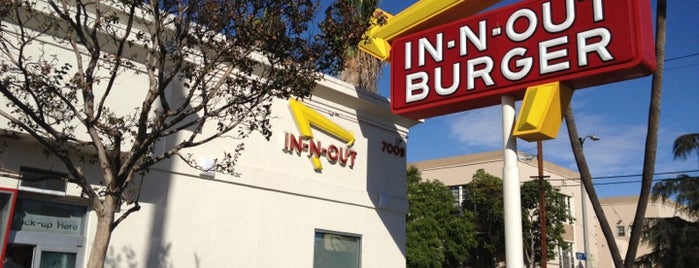 In-N-Out Burger is one of A Must! in Los Angeles = Peter's Fav's.