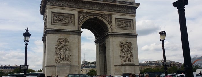 Arc de Triomphe is one of •Hassan’s Liked Places.