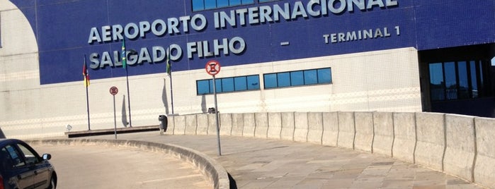 Aeroporto Internacional de Porto Alegre / Salgado Filho (POA) is one of social mix.