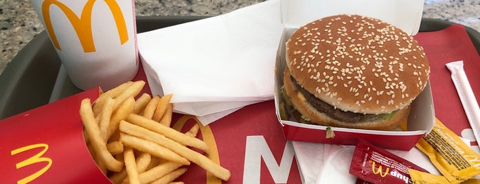 McDonald's is one of Guide to Recife's best spots.