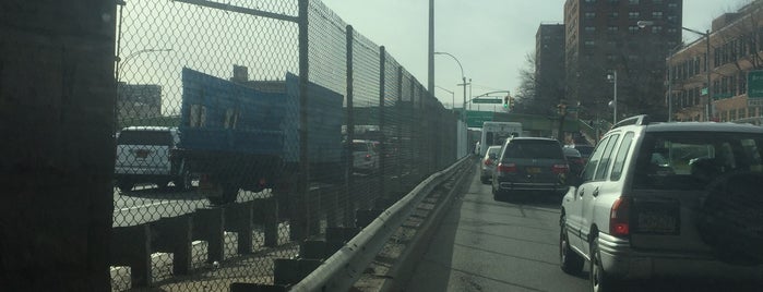 Bruckner Expressway is one of Great Outdoors Badge.