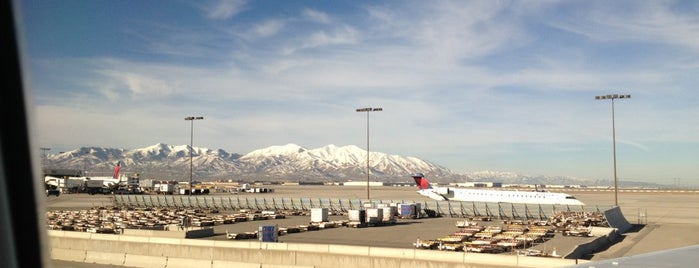 Salt Lake City Uluslararası Havalimanı (SLC) is one of Quest's Airports.
