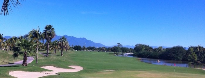 El Tigre Golf and Country Club is one of Tempat yang Disukai Liliana.