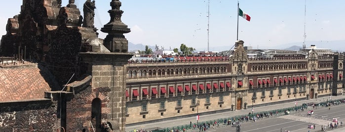 Campanario De Catedral is one of Locais curtidos por Liliana.