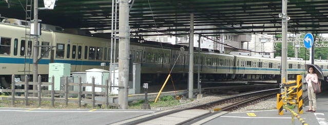 Yoyogi-Hachiman Station (OH04) is one of Posti che sono piaciuti a Steve ‘Pudgy’.