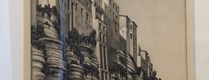 Escher in het Paleis is one of Lieux qui ont plu à Fabio.