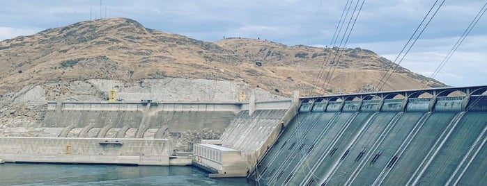 Grand Coulee Dam Visitor Center is one of Washington Travels.