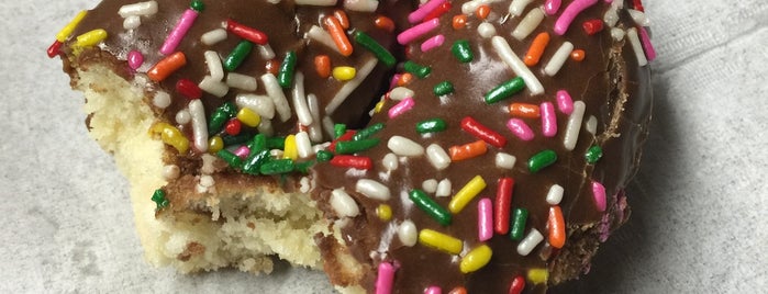 Heavenly Donuts is one of Longview/Kelso.