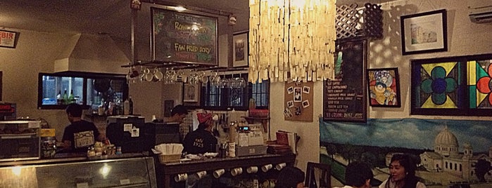 Cafe 1925 is one of Tempat yang Disukai Angelika.
