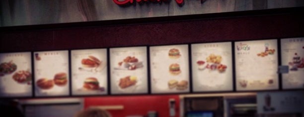 Chick-fil-A is one of Lugares favoritos de Rick.