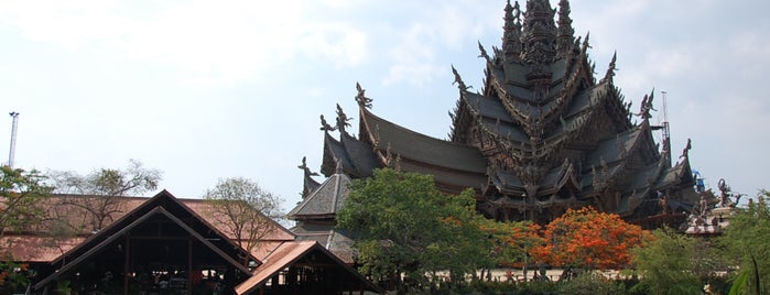 The Sanctuary of Truth is one of Pattaya - Jomtien.