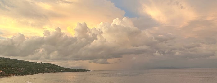 Ogix Warung is one of Nusa Penida.