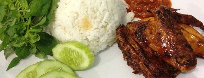 Ayam Goreng dan Bakar Pak Raden is one of 20 favorite restaurants.