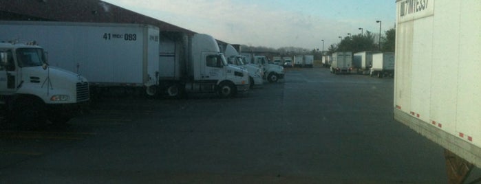 USPS Incoming Mail Facility is one of Posti che sono piaciuti a Alberto J S.