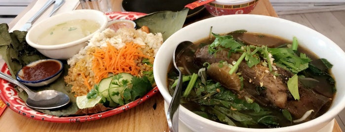 Daughter Thai Kitchen is one of Anさんのお気に入りスポット.