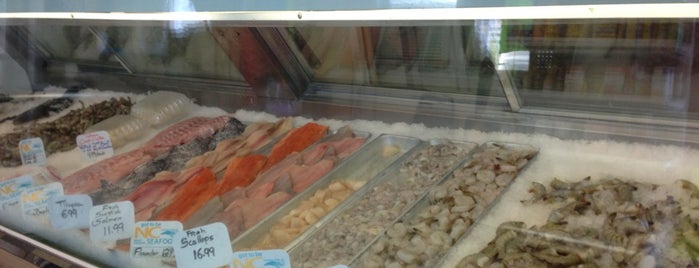 Pelican Seafood is one of Lugares guardados de Fiona.