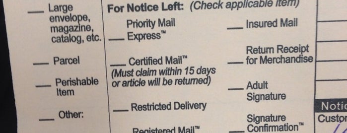 US Post Office is one of สถานที่ที่ Momo ถูกใจ.