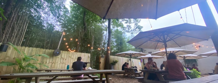 Red’s Beer Garden is one of Atlanta (and beyond).