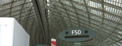 Gate F50 is one of Lugares favoritos de Princesa.